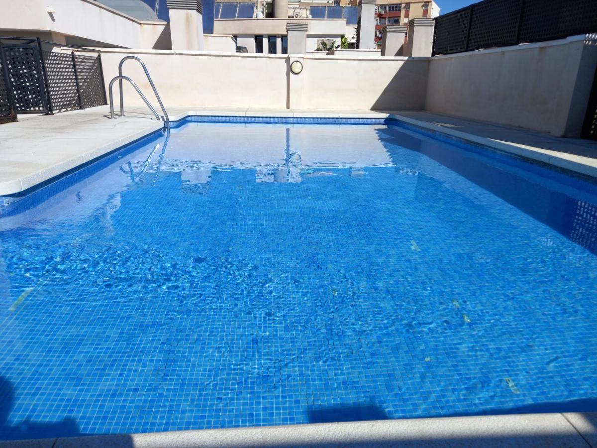 Apartamento Eursu centro con piscina Málaga Esterno foto